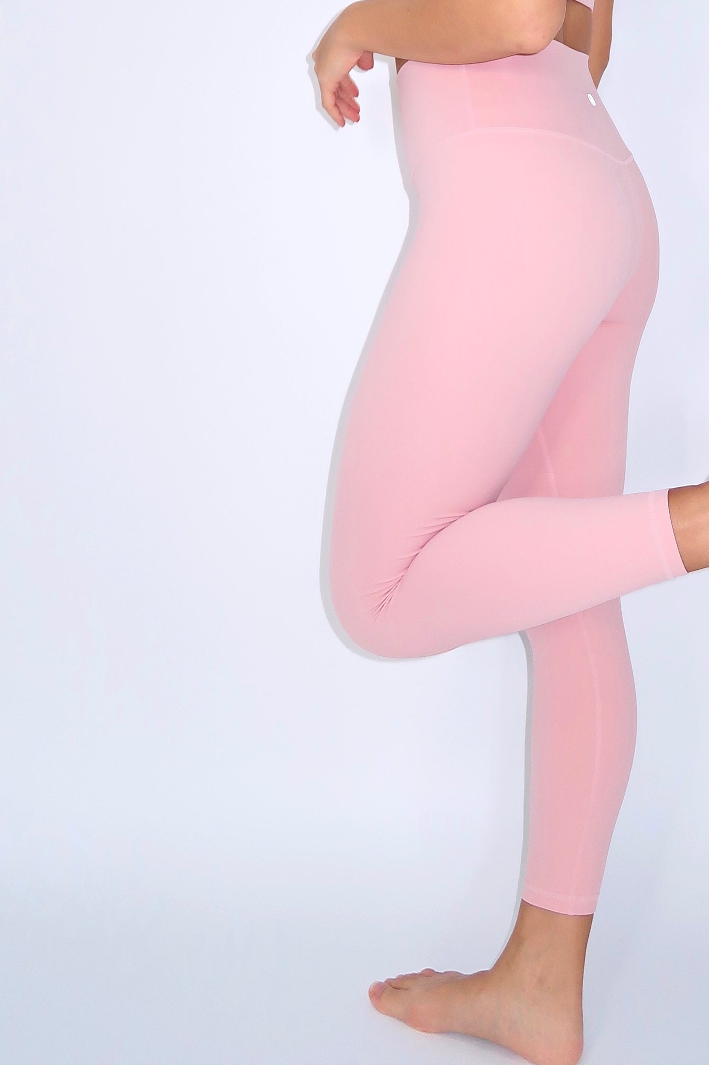 Aura Leggings in Ballet Pink