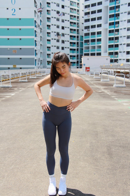 Surge High-Waisted Leggings in Arctic Blue